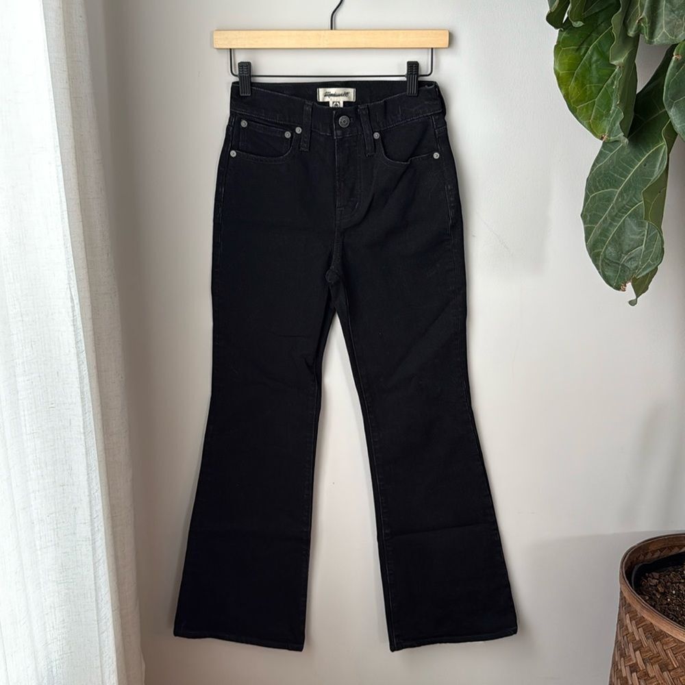 Madewell The Perfect Vintage Flare Jean in Sherborn Wash Black Denim